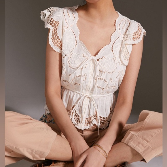 Anthropologie Cream Lace Crop Top! - Picture 1 of 9